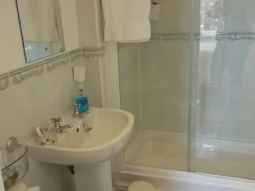 No 1 Guest House Carlisle