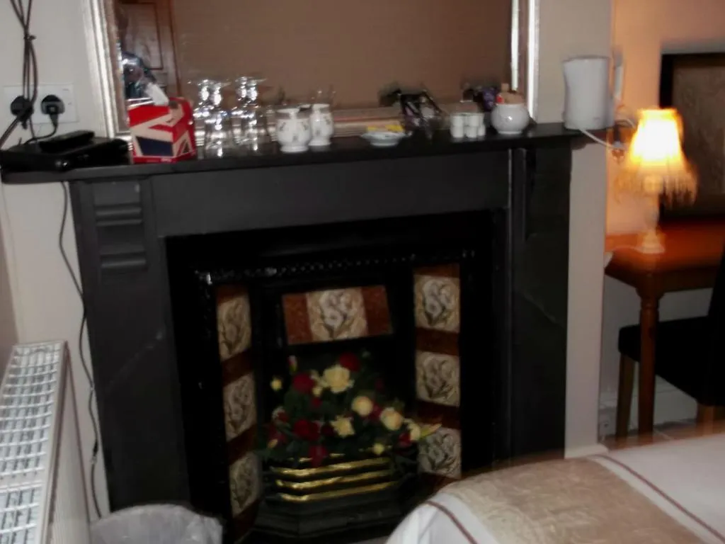 No 1 Guest House Карлайл Отель типа 